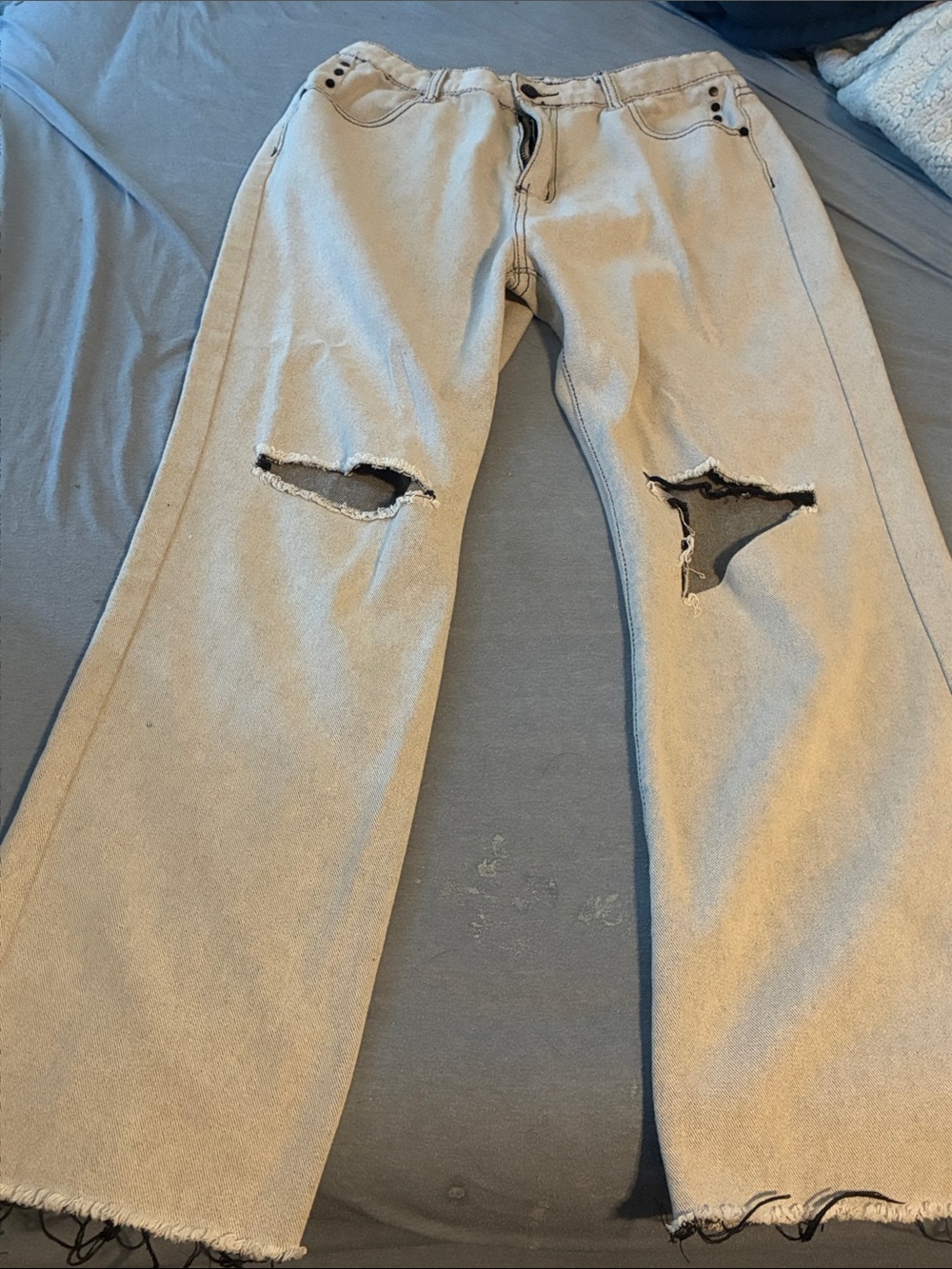 Womens Light Grey Distressed Wide-Leg Pants